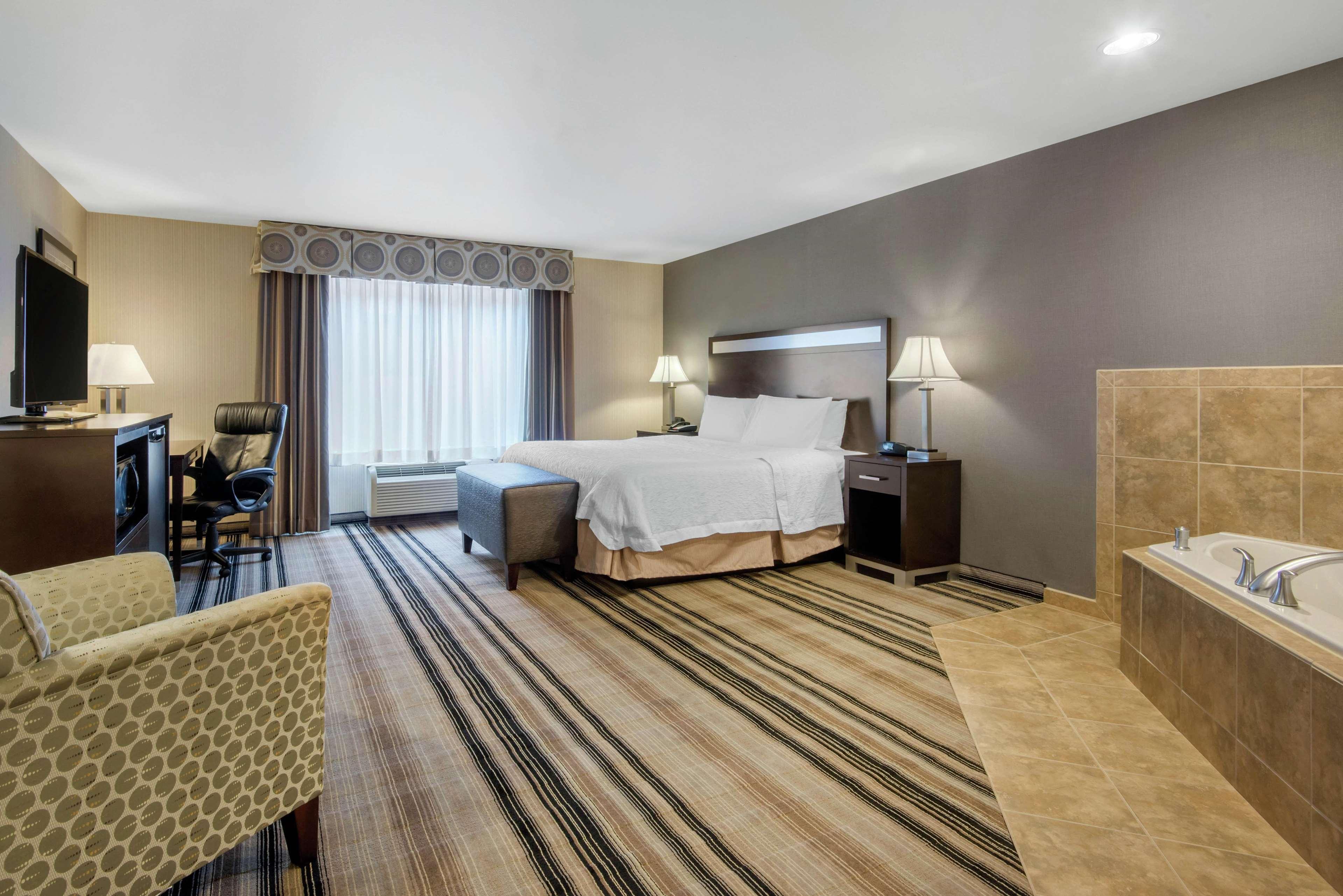 Hotel Hampton Meadville
