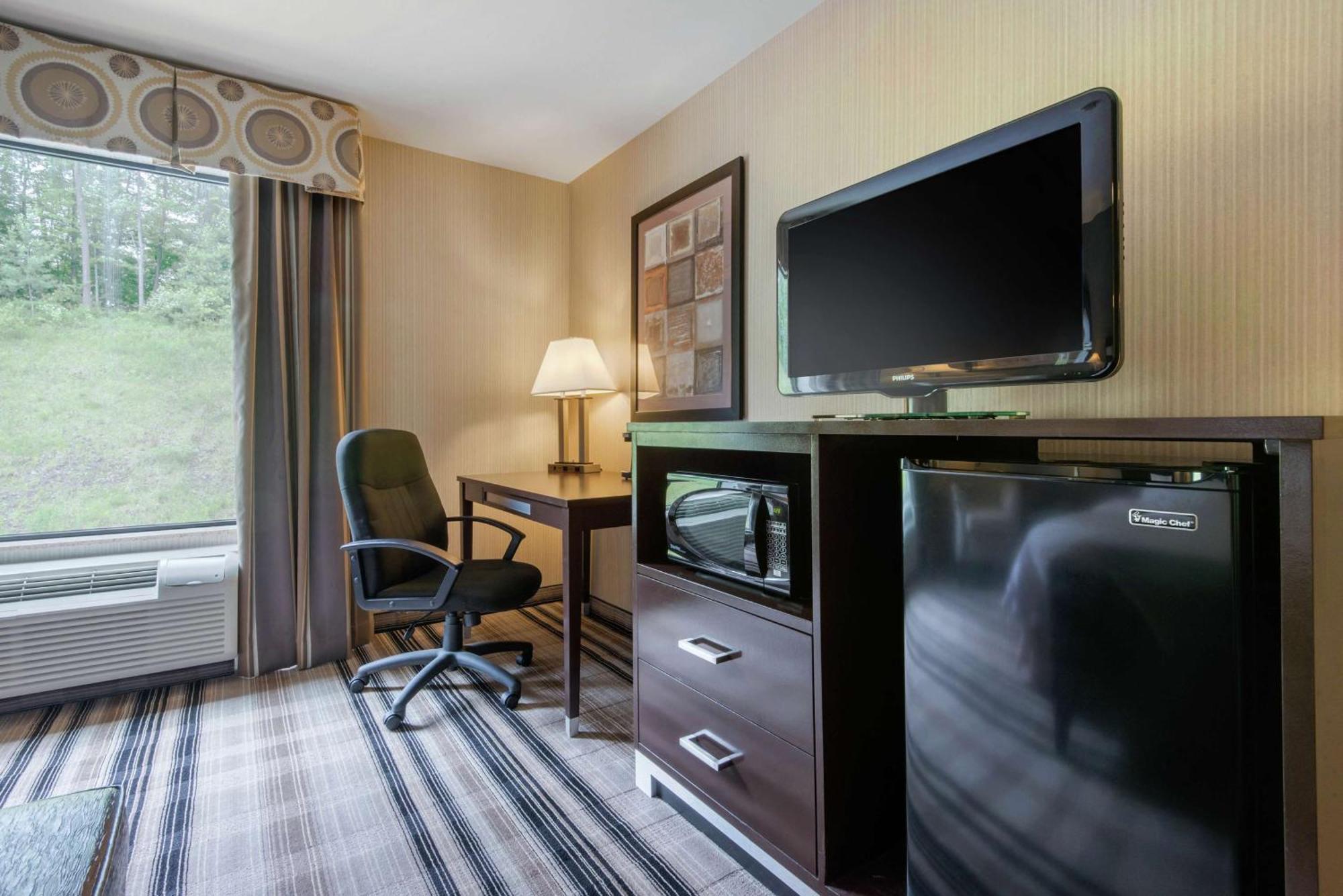 Hampton Hotel