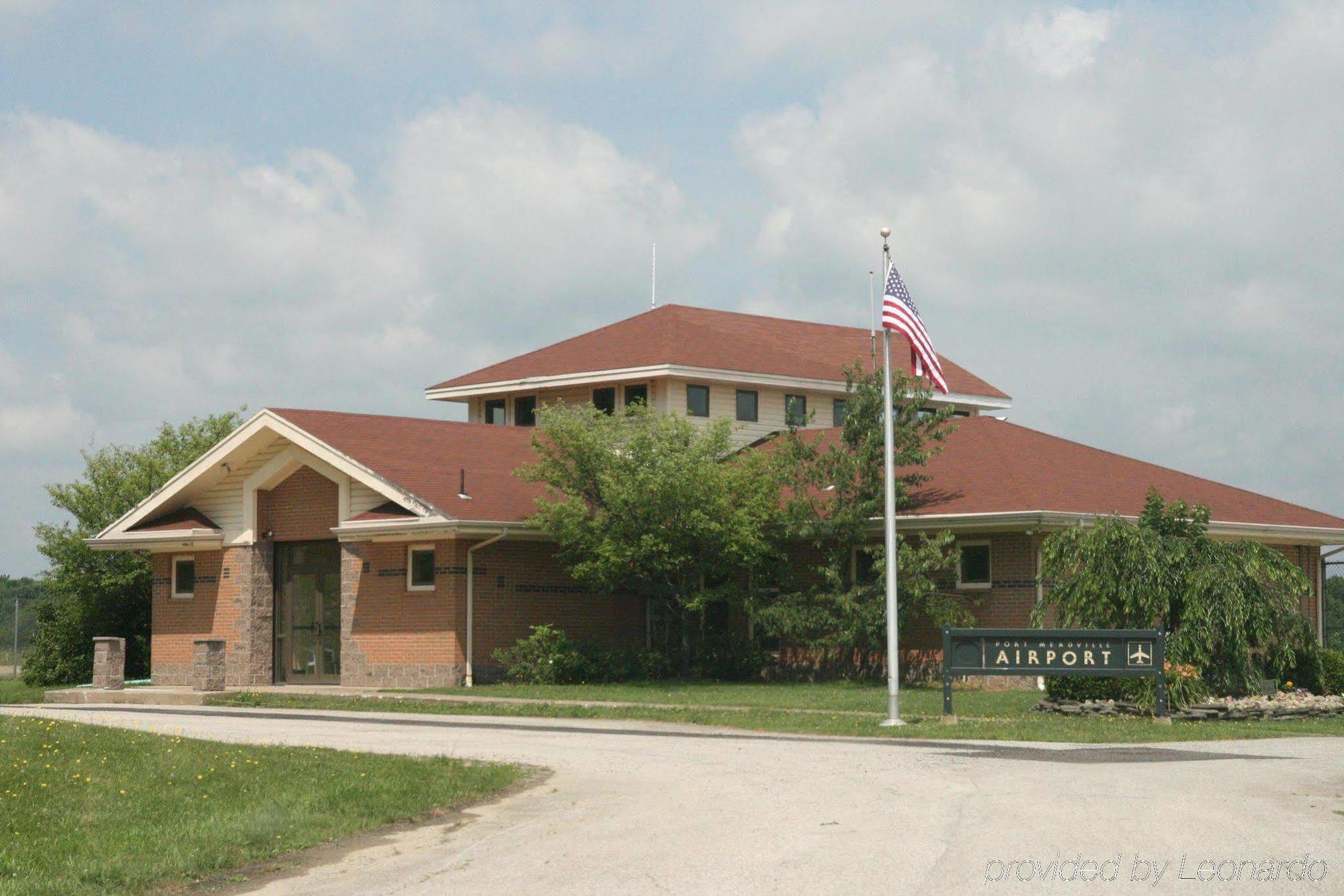 Hotel Hampton Meadville